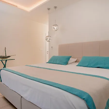 Vila Mila *