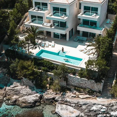 Mila Villa