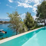 Villa Mila *